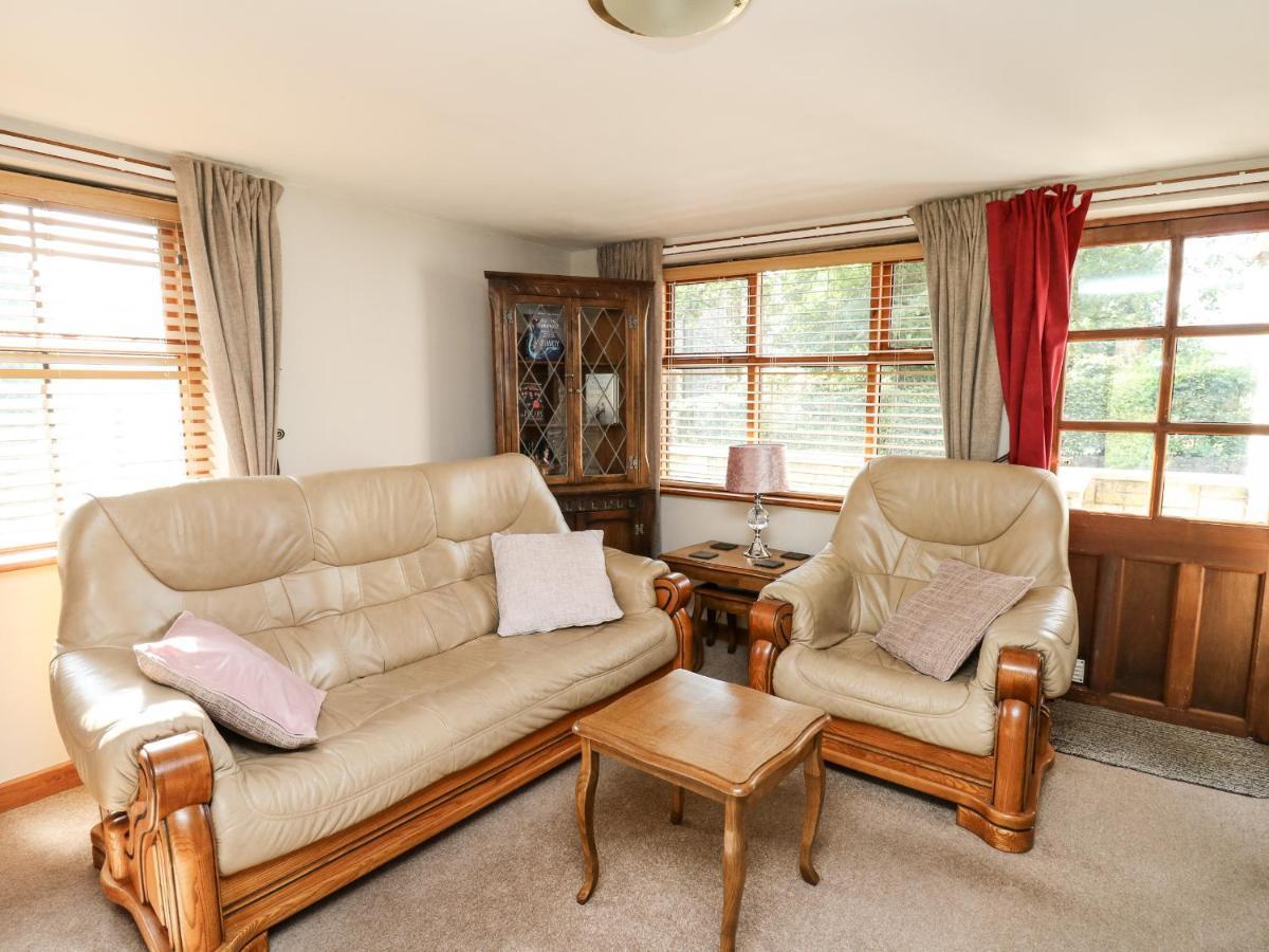 Brook Cottage 拉尼德洛伊斯 外观 照片