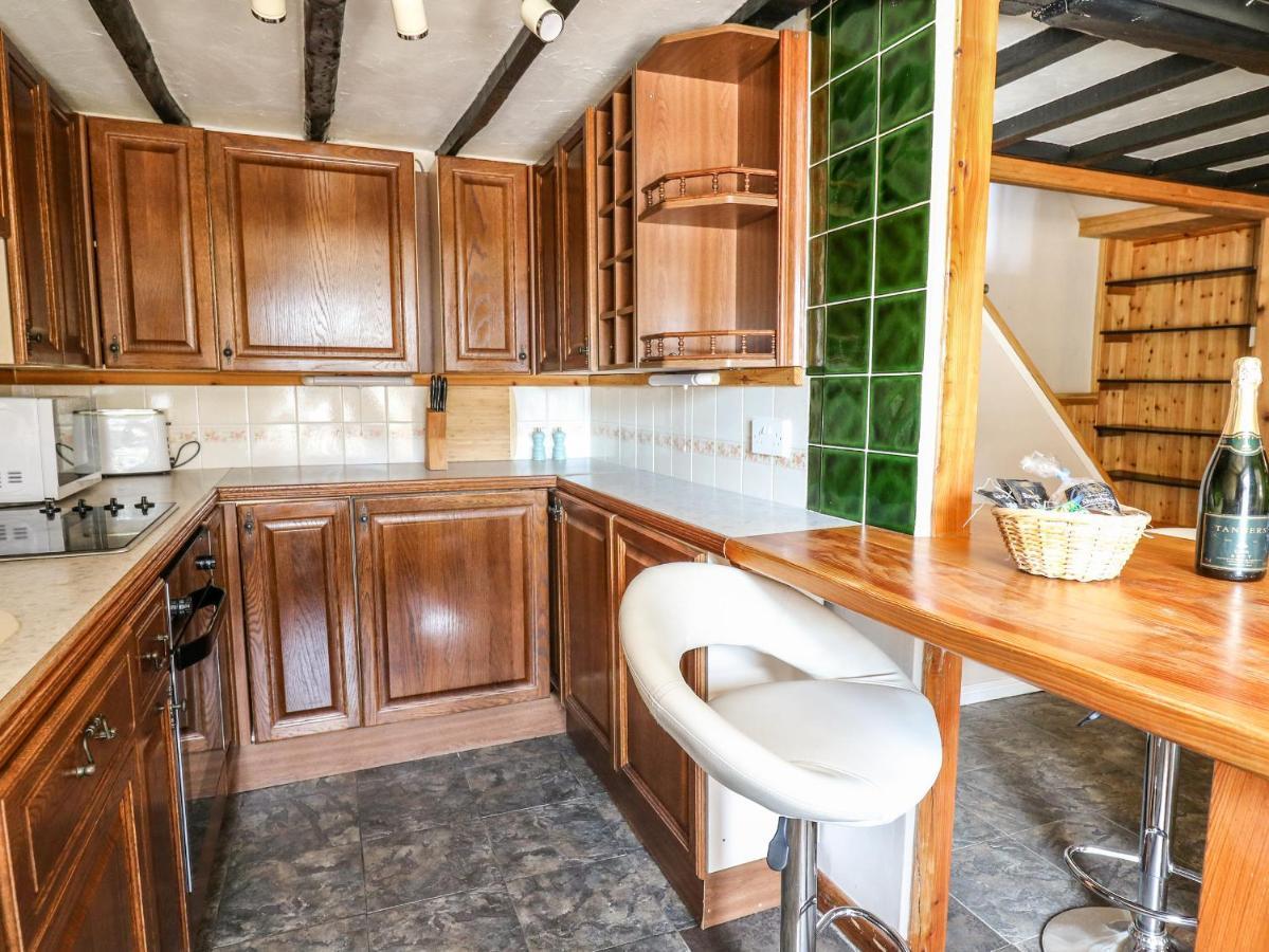 Brook Cottage 拉尼德洛伊斯 外观 照片