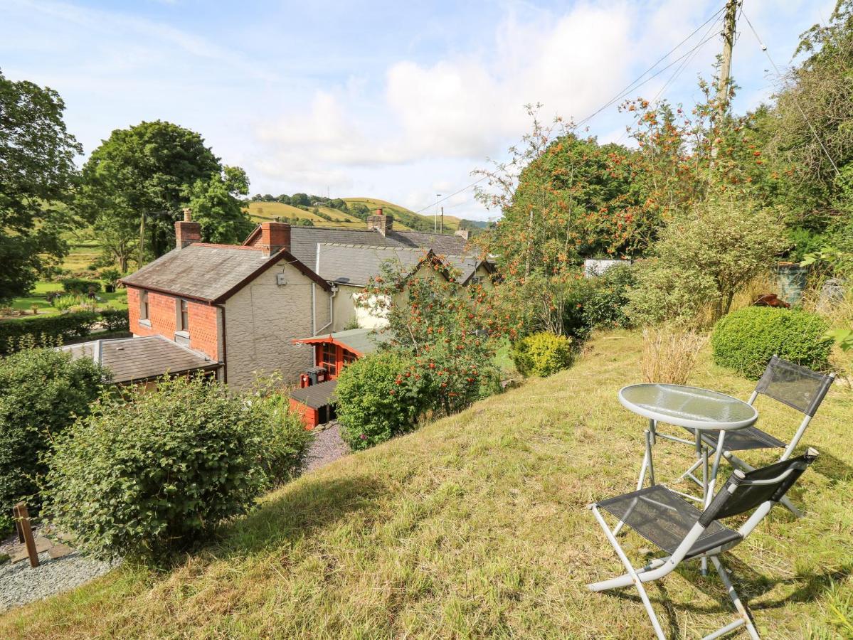 Brook Cottage 拉尼德洛伊斯 外观 照片